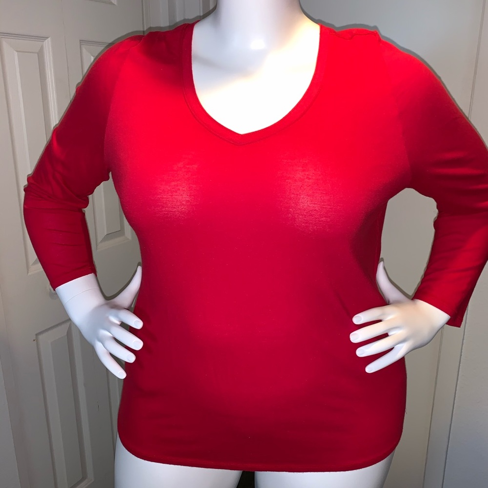 Lane Bryant red V-neck longsleeve T-shirt 22/24